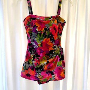 Women's Paradise Bay One Piece Multicolor Swimsuit Size 10